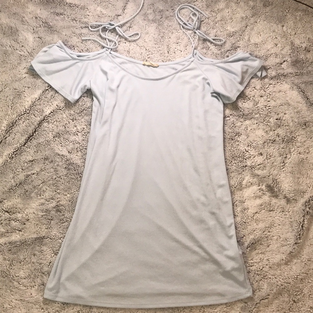 Cold shoulder adjustable tie straps dress